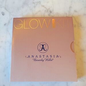 Anastasia Beverly Hills Glow Kit